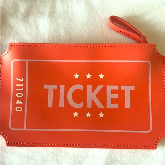 Bundle of makeup bags - Picture 1 of 7